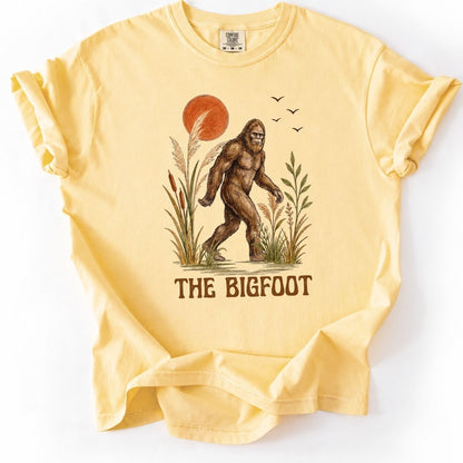 Vintage Bigfoot T-Shirt – Sasquatch Nature Graphic Premium Shirt