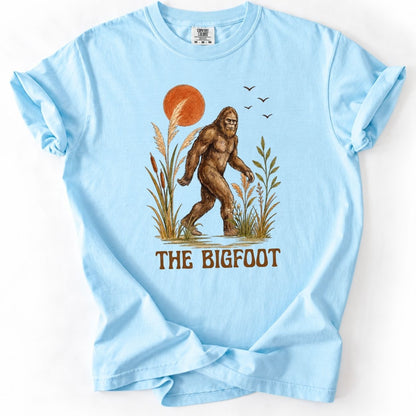 Vintage Bigfoot T-Shirt – Sasquatch Nature Graphic Premium Shirt