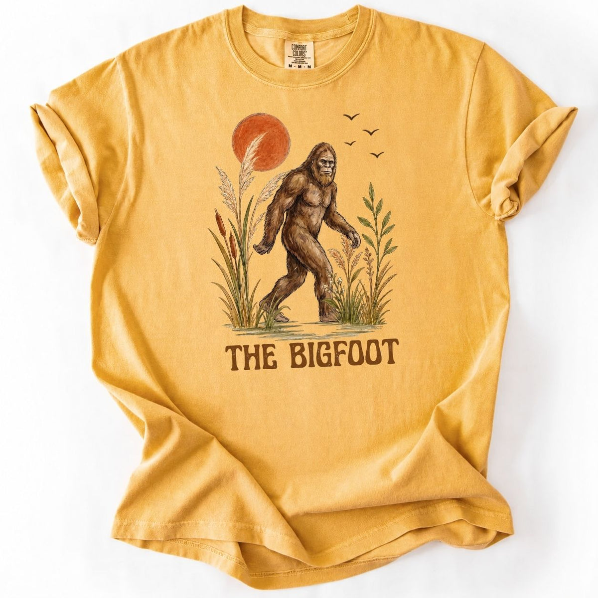 Vintage Bigfoot T-Shirt – Sasquatch Nature Graphic Premium Shirt